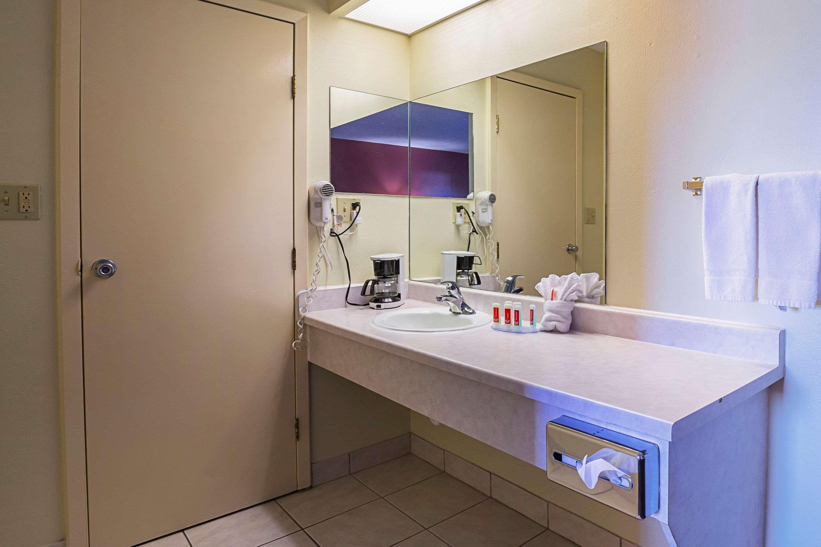 Econo Lodge Hurricane Zion Park Area Ngoại thất bức ảnh